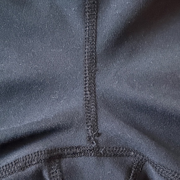 Beyond Yoga Midnight Black High-Waist Leggings - Picture 2 of 4